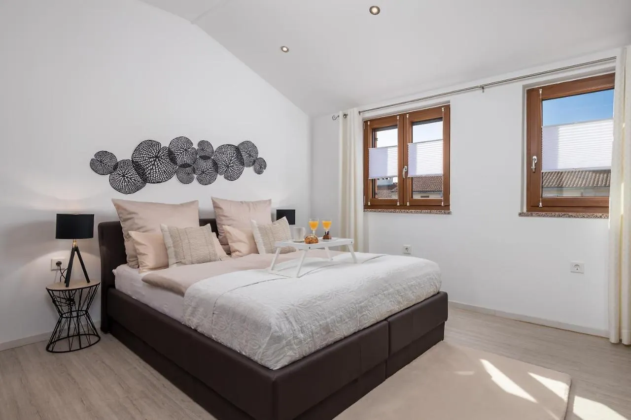 Nobis Apartment Rijeka 0*,